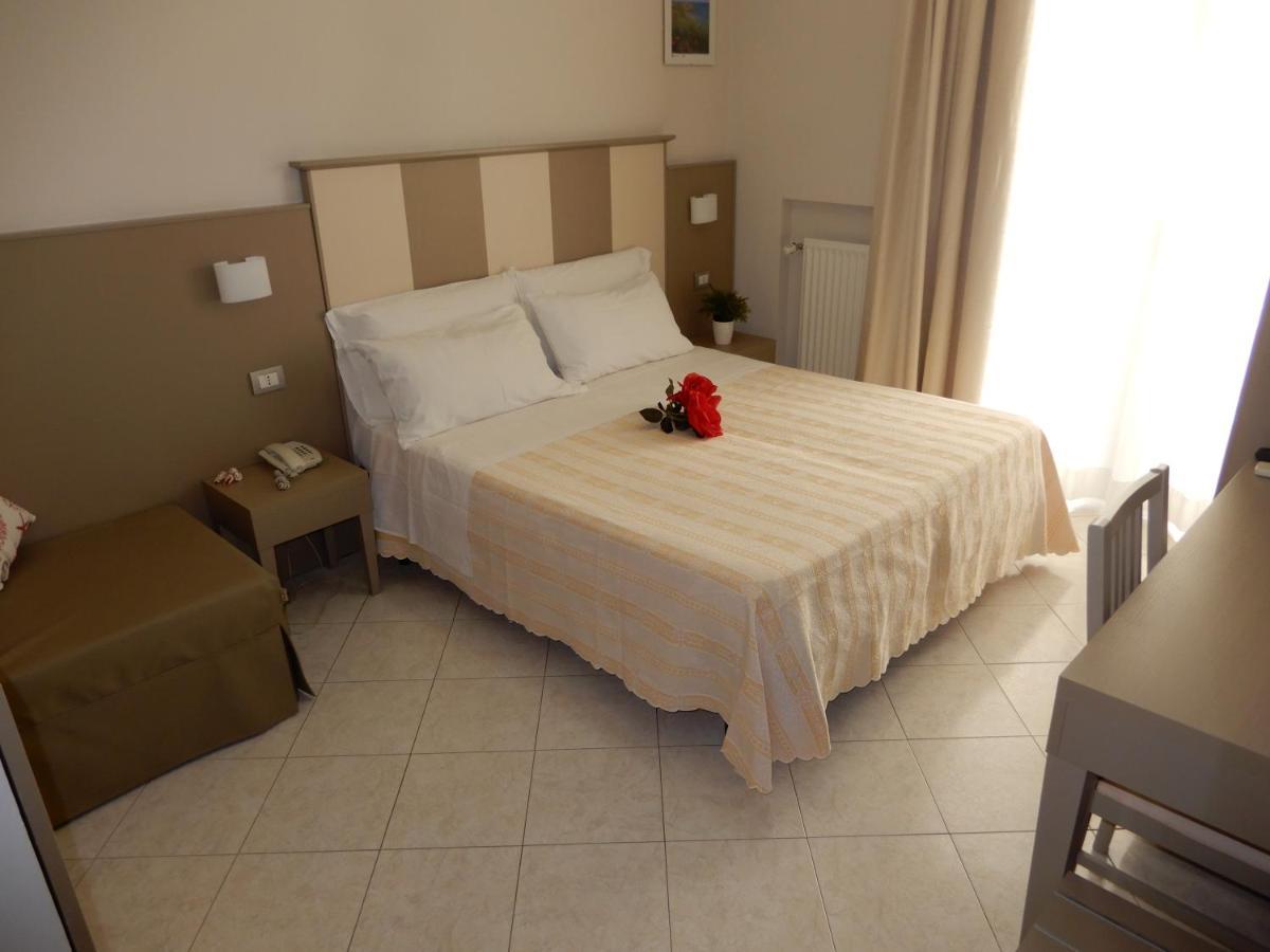 Hotel San Giorgio Vasto Ngoại thất bức ảnh
