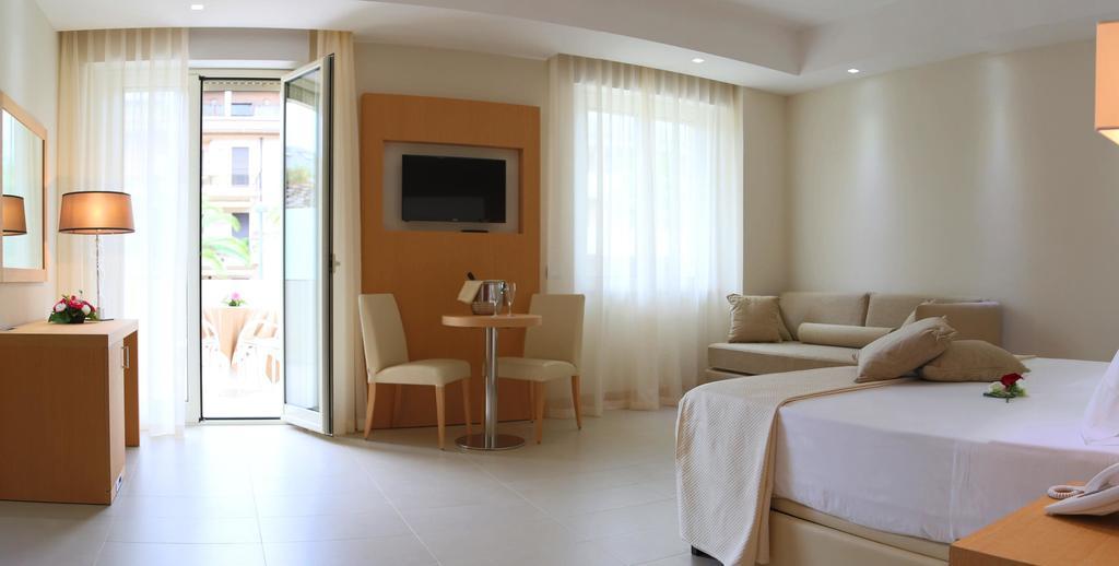 Hotel San Giorgio Vasto Phòng bức ảnh
